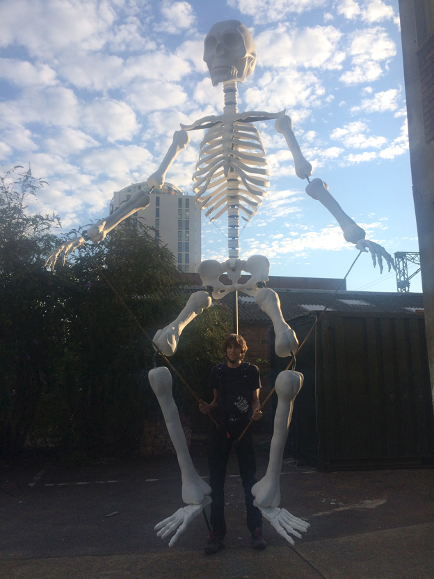 Skeleton structure